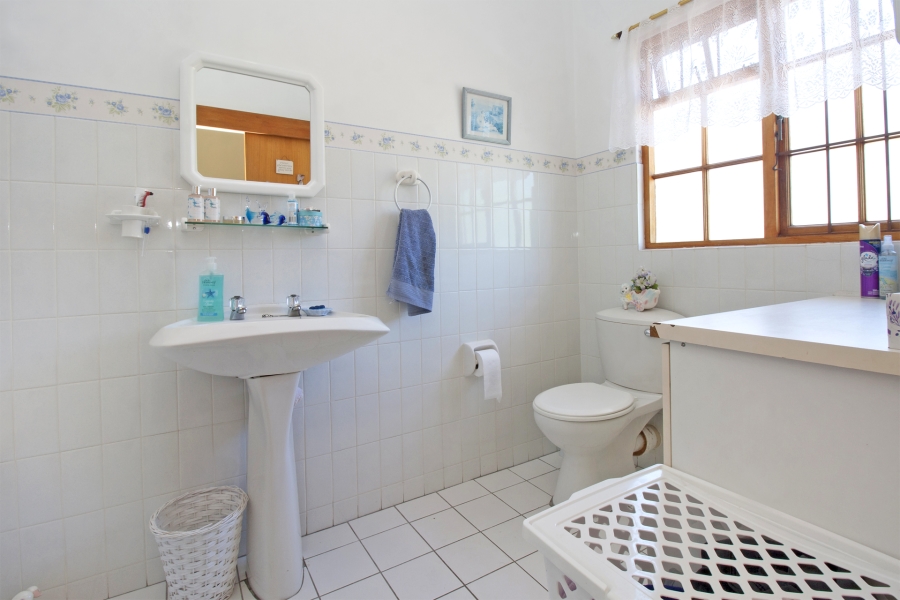 3 Bedroom Property for Sale in Capri Western Cape